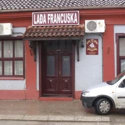 Kafana Lađa Francuska-4