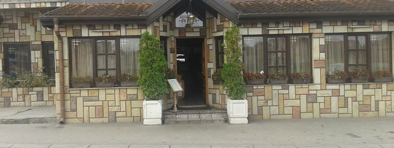 Pečenjara Ana pozadina