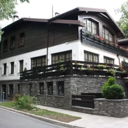 Restoran Devetka-1
