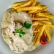Piletina u sosu od brusnice i gorgonzole