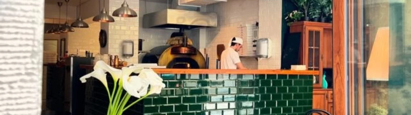 Giovanni's Pizzeria-0