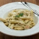 Pesto Đenovese sa piletinom pene