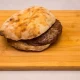 Pljeskavica juneća u lepinji 170g