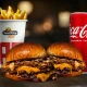 XL 2 x Sloppy Joe double burger + 1 x pomfrit + 1 x Coca Cola 0,33l
